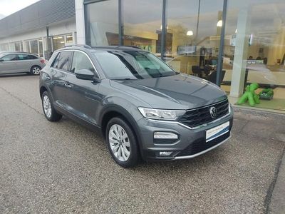 Dunkelgrau metallic Gebraucht 2021 VW T-Roc Design SUV | € 17.400 (Fairer Preis)