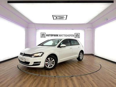 Gebraucht VW Golf VII 105 PS (77 kW) 2013 Weiß Kleinwagen
