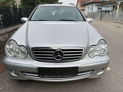 Mercedes C200