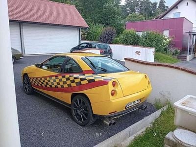 Gelb Gebraucht 1995 Fiat Coupé Coupé | € 4.000