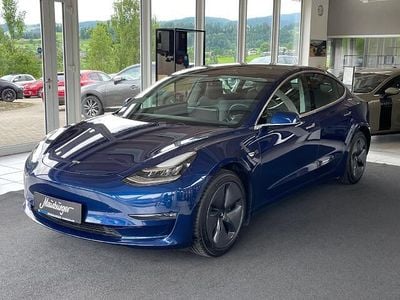 Blau Gebraucht 2019 Tesla Model 3 Standard Range Limousine | € 23.999 (Fairer Preis)