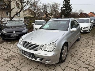 Silber Gebraucht 2005 Mercedes C200 Limousine | € 5.990 (Etwas zu teuer)