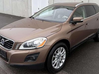 Braun Gebraucht 2009 Volvo XC60 Summum SUV | € 9.990 (Guter Preis)