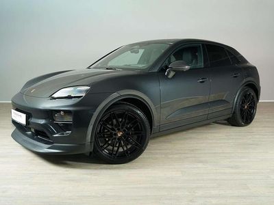 Mittelgrau metallic Gebraucht 2025 Porsche Macan SUV | € 113.990