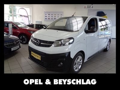 Schnee weiß Gebraucht 2023 Opel Vivaro-e Combi Edition Van | € 28.990 (Etwas zu teuer)