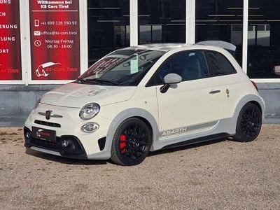 Weiß Gebraucht 2021 Abarth 695 70th Anniversary Kleinwagen | € 26.900