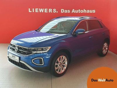 Mittelblau metallic Gebraucht 2024 VW T-Roc Life SUV | € 29.480 (Guter Preis)