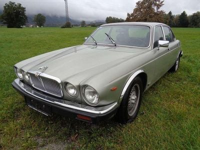 Silber Gebraucht 1980 Jaguar XJ12 Limousine | € 11.999