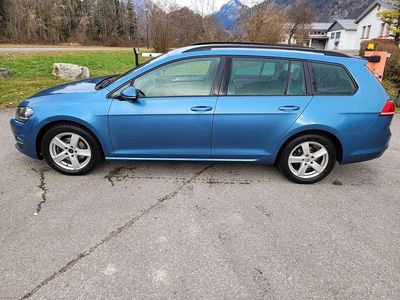 Blau Gebraucht 2014 VW Golf VII Comfortline Kombi | € 9.800