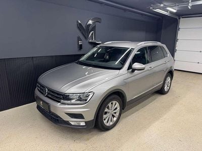 Grau Gebraucht 2016 VW Tiguan SUV | € 16.499 (Fairer Preis)