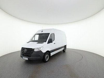 Arktikweiß Gebraucht 2023 Mercedes Sprinter Van | € 51.588 (Teuer)