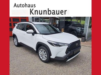 Weiß Gebraucht 2024 Toyota Corolla Cross Active SUV | € 31.990 (Guter Preis)