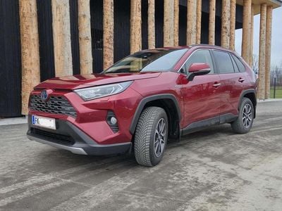Rot Gebraucht 2019 Toyota RAV4 SUV | € 27.999