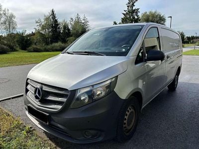 Silber Gebraucht 2020 Mercedes Vito Van / Kleinbus | € 15.000 (Etwas zu teuer)
