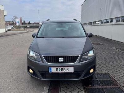 Grau Gebraucht 2012 Seat Alhambra Style Van / Kleinbus | € 11.500