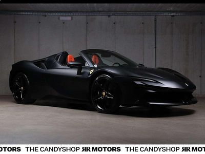 Schwarz Neu 2025 Ferrari SF90 Cabrio | € 499.900