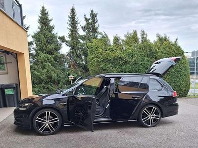 Gebraucht VW Golf VII Sport 110 PS (80 kW) 2017 Schwarz Kombi