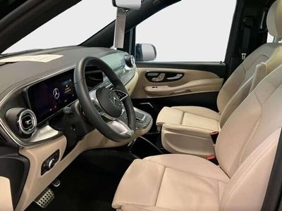 Schwarz Gebraucht 2024 Mercedes 300 Exclusive Kombi | € 125.447