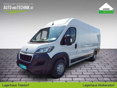 Weiß Gebraucht 2023 Peugeot Boxer S Van | € 31.942