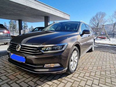 gebraucht VW Passat Variant Highline 4Motion DSG STHZ AHK LED