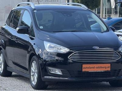 Schwarz Gebraucht 2019 Ford C-MAX Titanium Van / Kleinbus | € 14.900 (Etwas zu teuer)