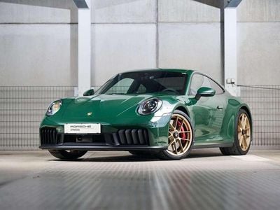 Dunkelgrün metallic Gebraucht 2025 Porsche 911 Carrera GTS Coupé | € 214.860