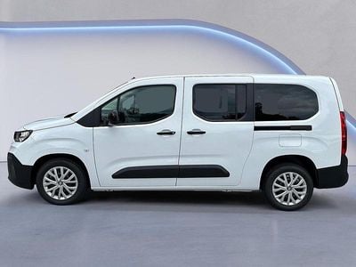 Weiß Neu 2025 Fiat Doblò Van / Kleinbus | € 32.900 (Etwas zu teuer)