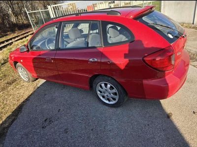 Rot Gebraucht 2005 Kia Rio Active Kombi | € 800
