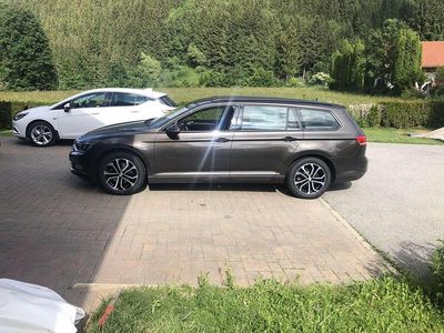 Gebraucht 2017 VW Passat Trendline Kombi | € 14.999 (Etwas zu teuer)
