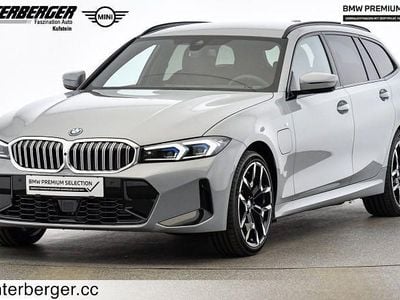 Gebraucht BMW 330 Comfort Edition 184 PS (135 kW) 2025 Kombi