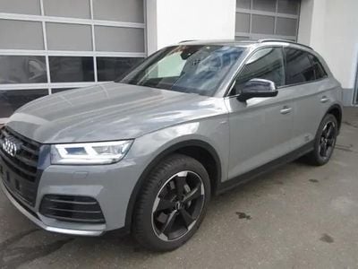 Mittelgrau metallic Gebraucht 2018 Audi Q5 Sport SUV | € 27.500 (Fairer Preis)