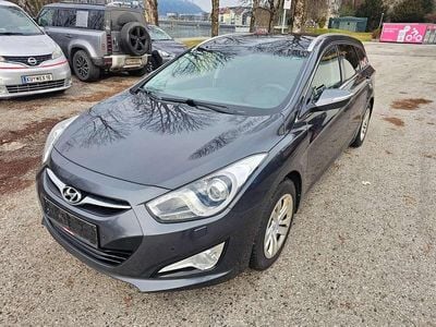 Grau Gebraucht 2014 Hyundai i40 Style Kombi | € 5.600