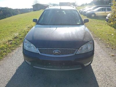 Grau Gebraucht 2006 Ford Mondeo Kombi | € 3.200