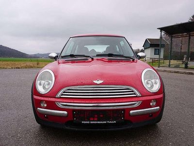 Rot Gebraucht 2005 Mini ONE Salt Kleinwagen | € 1.390