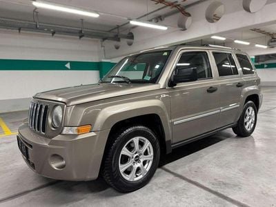 Gold Gebraucht 2009 Jeep Patriot Limited SUV | € 3.950