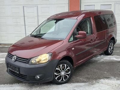 Gebraucht VW Caddy Maxi 102 PS (75 kW) 2010 Rot Van / Kleinbus