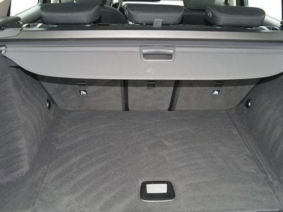 Weiß Gebraucht 2022 BMW 320 Efficient Dynamics Kombi | € 34.240 (Guter Preis)