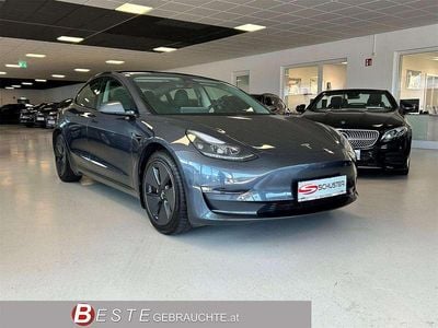 Grau Gebraucht 2021 Tesla Model 3 Long Range AWD Limousine | € 26.490 (Fairer Preis)