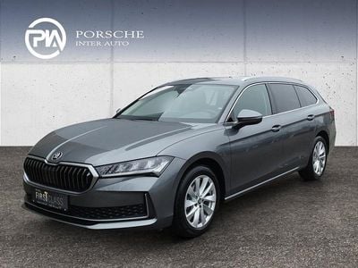 Gebraucht Skoda Superb Selection 150 PS (110 kW) 2025 Mittelgrau  metallic Kombi