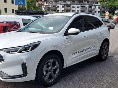 Weiß Gebraucht 2025 Ford Kuga ST-Line SUV | € 43.990