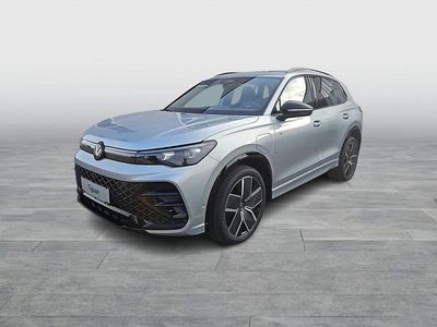 Silber metallic Neu 2025 VW Tiguan Sport SUV | € 52.700 (Fairer Preis)