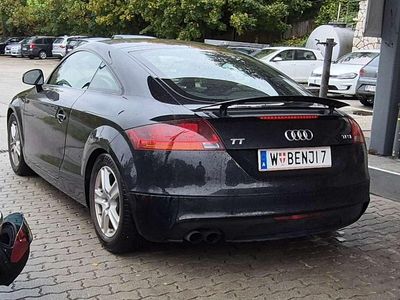 Schwarz Gebraucht 2011 Audi TT Coupé | € 18.000
