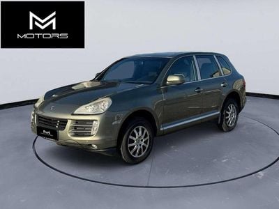 Grün Gebraucht 2008 Porsche Cayenne Basis SUV | € 9.990