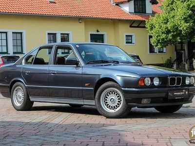 Grau Gebraucht 1992 BMW 525 Limousine | € 17.500