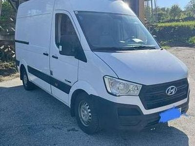 Gebraucht 2017 Hyundai H 350 Van | € 12.000