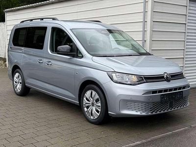 Neu VW Caddy Maxi 122 PS (89 kW) 2025 Silber Van / Kleinbus