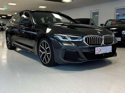 Grau Gebraucht 2022 BMW 520 Shadowline Kombi | € 38.890 (Fairer Preis)