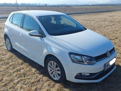 Gebraucht VW Polo Comfortline 60 PS (44 kW) 2016 Weiß Limousine