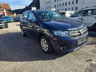 Blau Gebraucht 2016 Dacia Sandero Limousine | € 7.900 (Teuer)