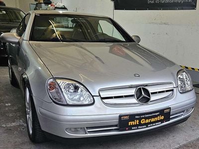 Silber Gebraucht 1998 Mercedes SLK200 Cabrio | € 5.490